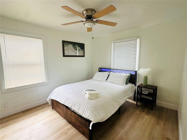 4811 EMERSON AVENUE S, St Petersburg, FL 33711