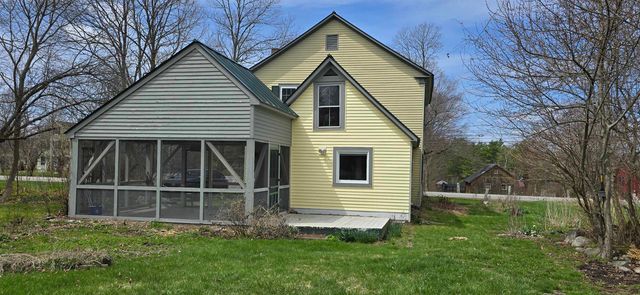 194 Dartmouth College Highway, Haverhill, NH 03260