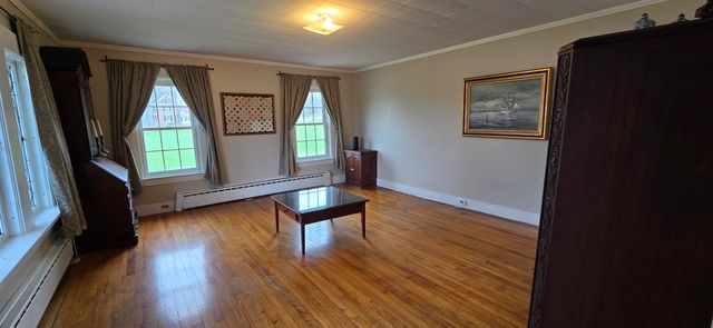 194 Dartmouth College Highway, Haverhill, NH 03260