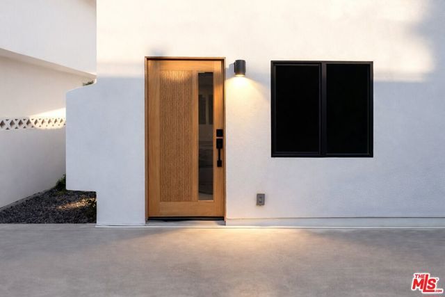 12527 Cranbrook Avenue, Hawthorne, CA 90250