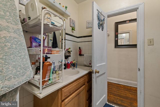 2924 SAINT PAUL ST, Baltimore, MD 21218