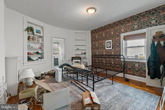 2924 SAINT PAUL ST, Baltimore, MD 21218
