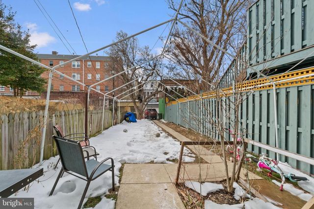 2924 SAINT PAUL ST, Baltimore, MD 21218