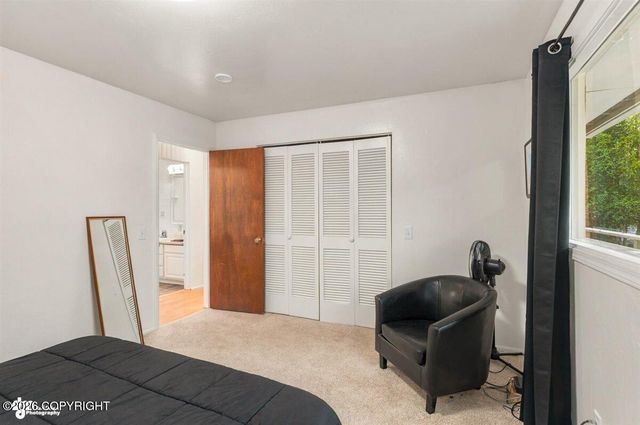 7239 Violet Place, Anchorage, AK 99502