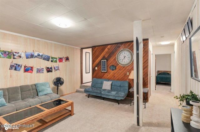 7239 Violet Place, Anchorage, AK 99502