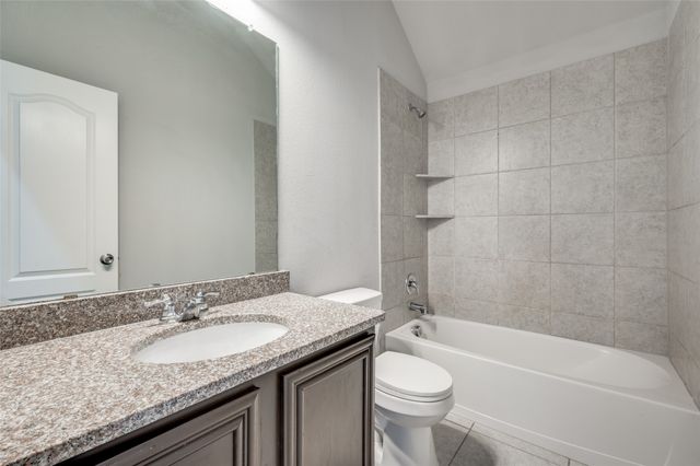 1033 Water Garden Circle, Little Elm, TX 75068