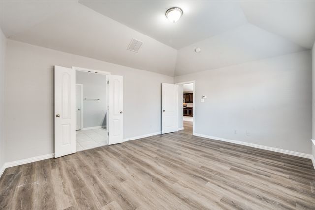 1033 Water Garden Circle, Little Elm, TX 75068