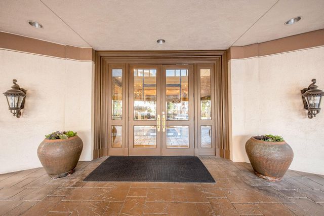 3525 Sage Road 1612, Houston, TX 77056