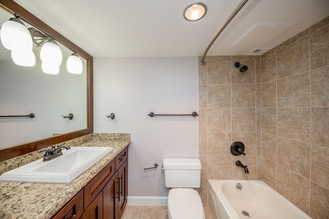 3525 Sage Road 1612, Houston, TX 77056