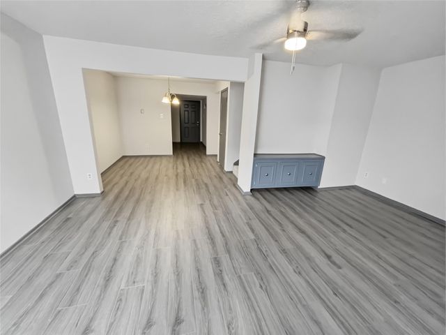 7283 Chasewood Drive, Houston, TX 77489