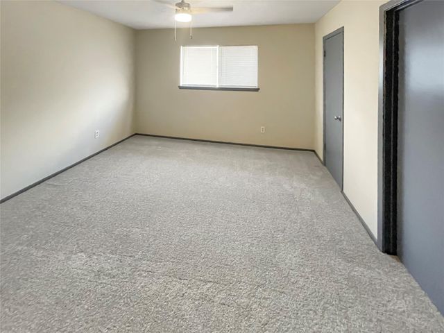 7283 Chasewood Drive, Houston, TX 77489