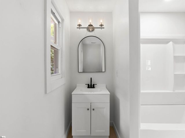 323 Crosby Circle, Greenville, SC 29605