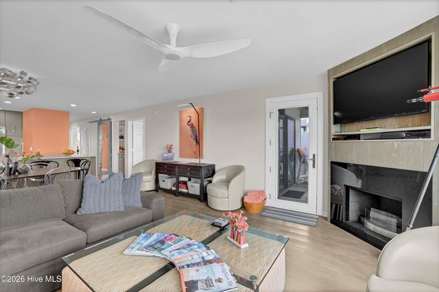 2319 N Lumina Avenue Unit B, Wrightsville Beach, NC 28480