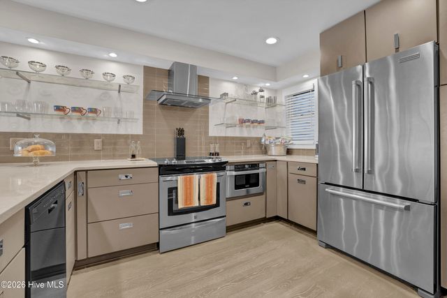 2319 N Lumina Avenue Unit B, Wrightsville Beach, NC 28480