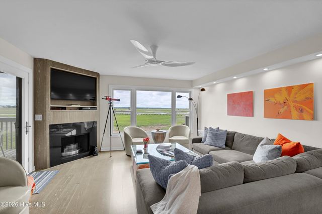 2319 N Lumina Avenue Unit B, Wrightsville Beach, NC 28480