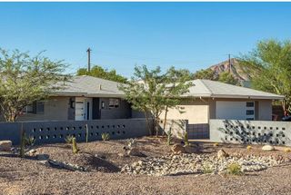 2820 N 56th Place, Scottsdale, AZ 85257