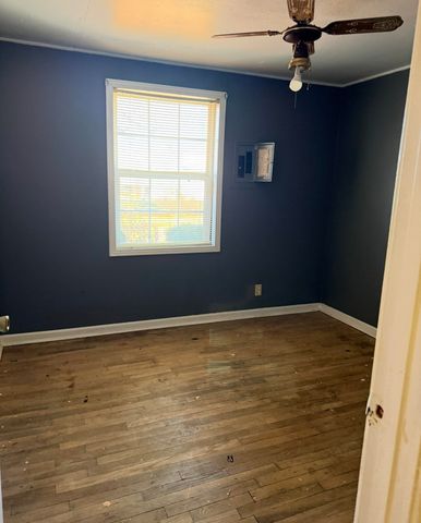 150 POWELL ST, Hickory Valley, TN 38042