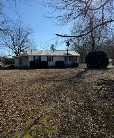 150 POWELL ST, Hickory Valley, TN 38042