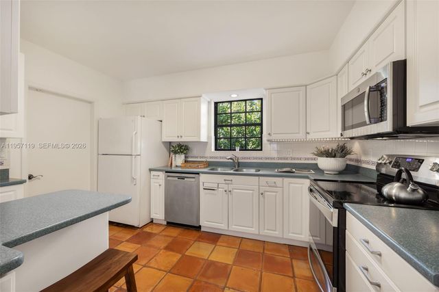 1435 Miller Rd, Coral Gables, FL 33146