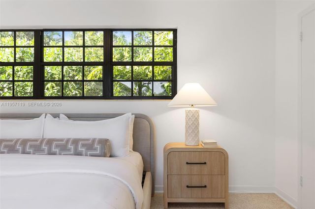 1435 Miller Rd, Coral Gables, FL 33146