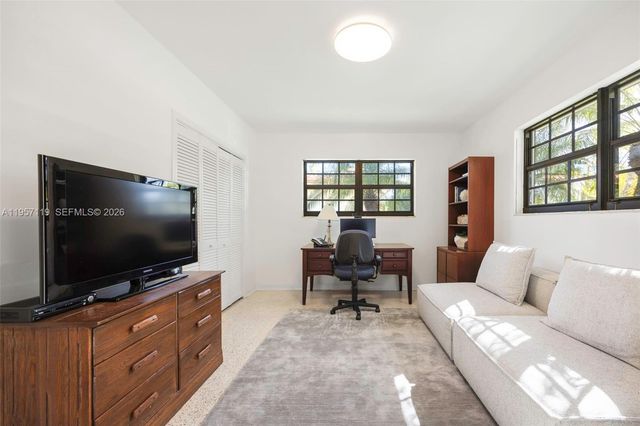 1435 Miller Rd, Coral Gables, FL 33146