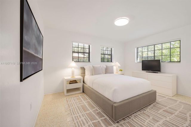 1435 Miller Rd, Coral Gables, FL 33146