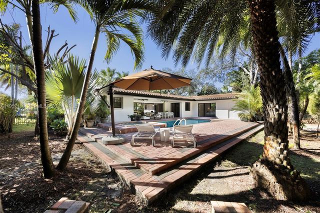 1435 Miller Rd, Coral Gables, FL 33146