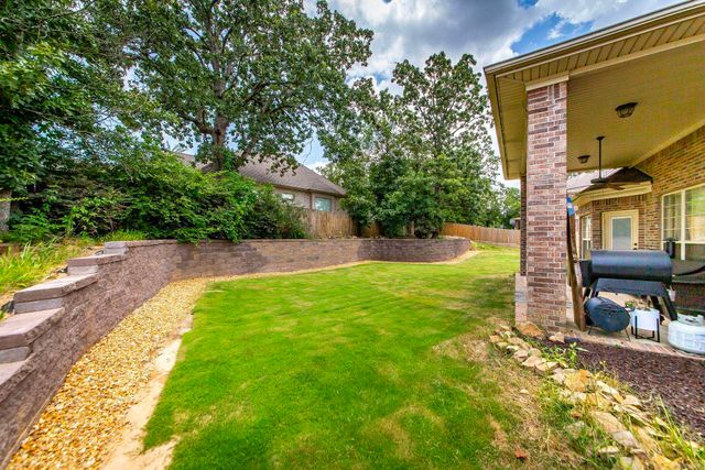 1916 Oakbrook Drive, Sherwood, AR 72120