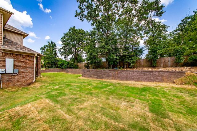 1916 Oakbrook Drive, Sherwood, AR 72120