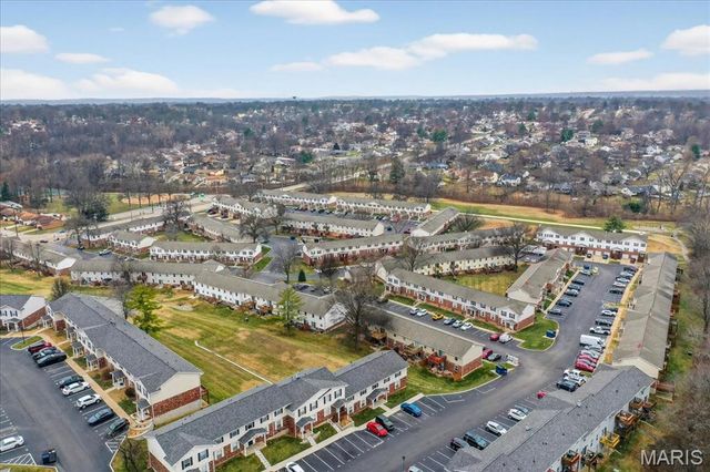 758 Delray Drive H, St Peters, MO 63376