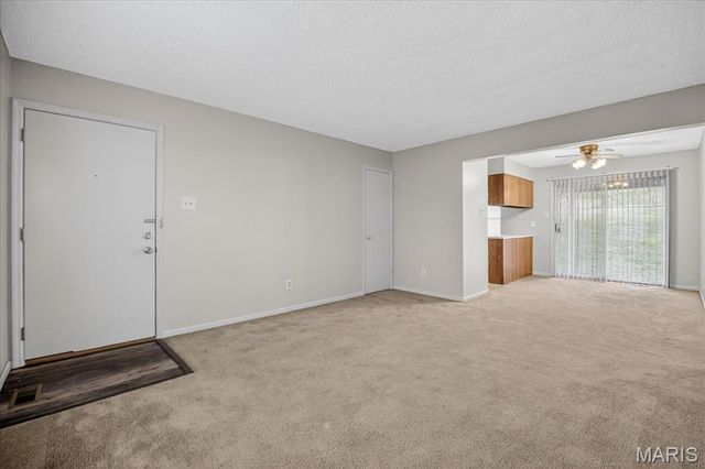 758 Delray Drive H, St Peters, MO 63376