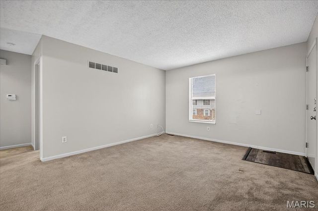 758 Delray Drive H, St Peters, MO 63376