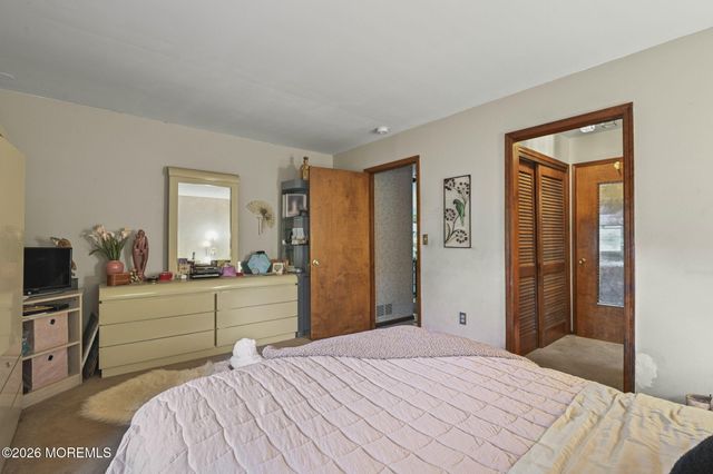 944 Leonardville Road, Leonardo, NJ 07737