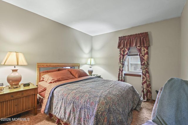 944 Leonardville Road, Leonardo, NJ 07737