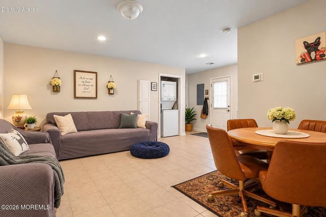 944 Leonardville Road, Leonardo, NJ 07737