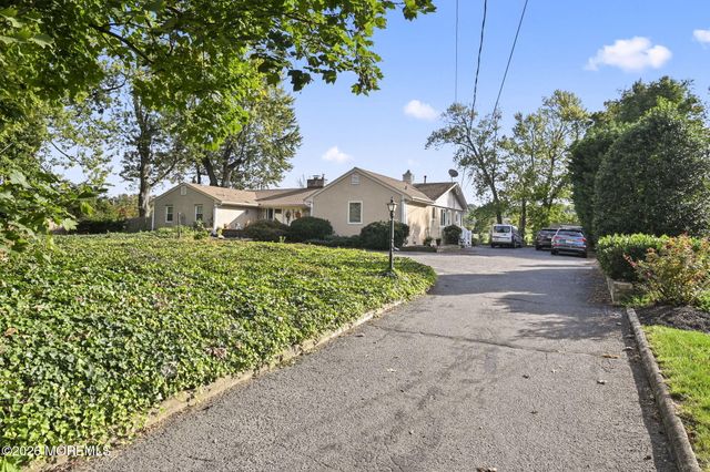 944 Leonardville Road, Leonardo, NJ 07737
