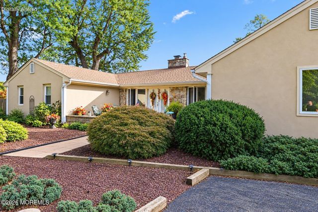 944 Leonardville Road, Leonardo, NJ 07737