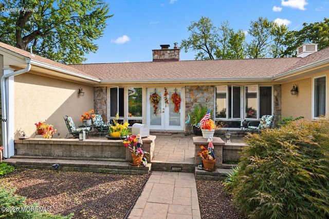 944 Leonardville Road, Leonardo, NJ 07737