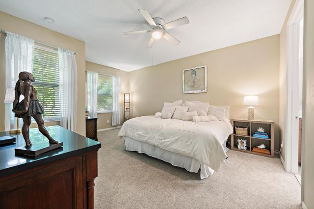 4673 MEDITERRANEAN Circle, Palm Beach Gardens, FL 33418