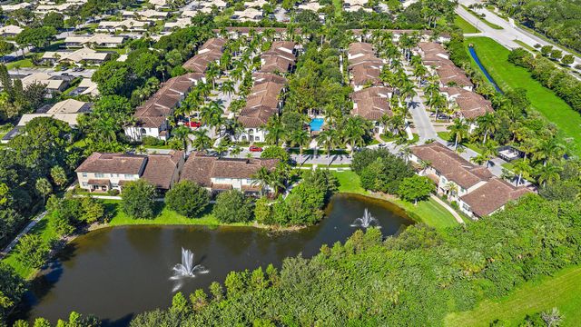 4673 MEDITERRANEAN Circle, Palm Beach Gardens, FL 33418