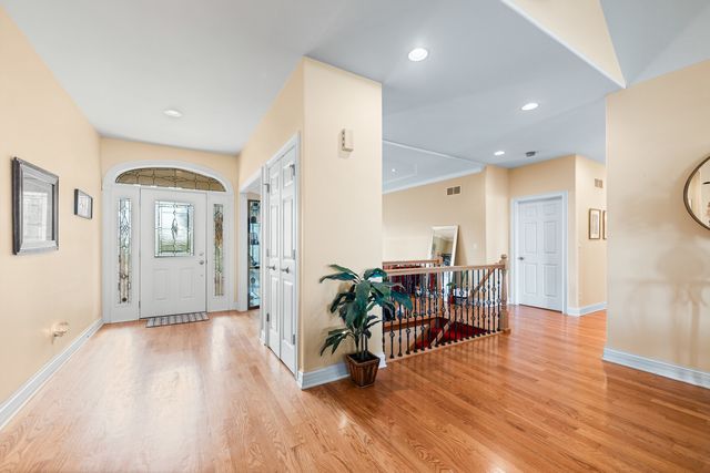 2601 N 3653rd Road, Sheridan, IL 60551