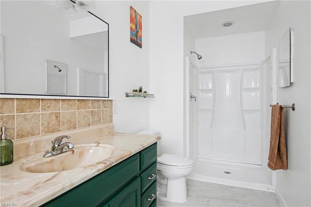 2400 Raynor CT, Virginia Beach, VA 23456