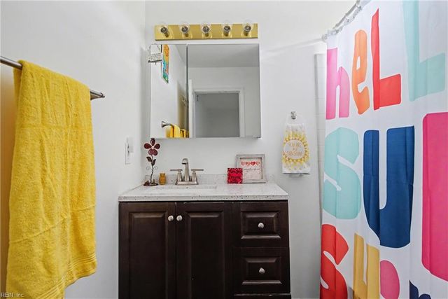 2400 Raynor CT, Virginia Beach, VA 23456