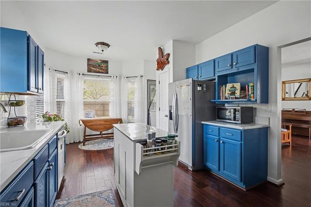 2400 Raynor CT, Virginia Beach, VA 23456