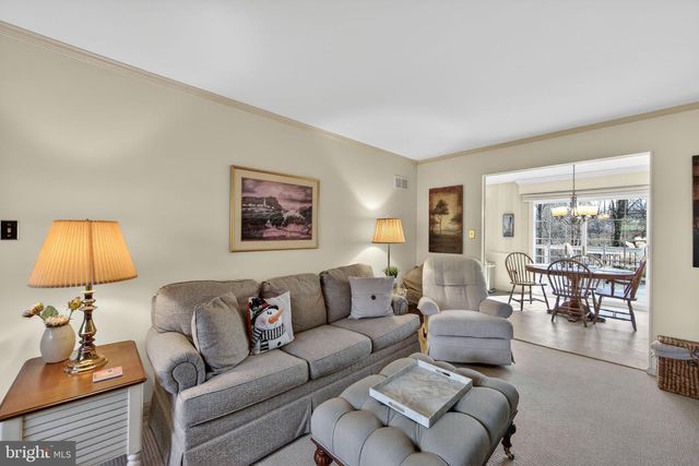 804 PLUMTRY DR, West Chester, PA 19382