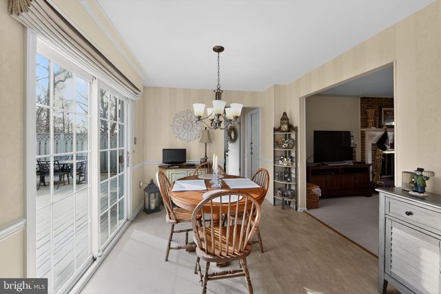 804 PLUMTRY DR, West Chester, PA 19382