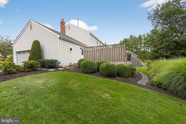 804 PLUMTRY DR, West Chester, PA 19382