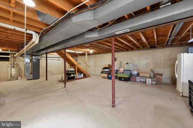 804 PLUMTRY DR, West Chester, PA 19382