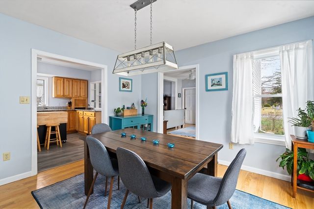 52 Williston Ave, Easthampton, MA 01027