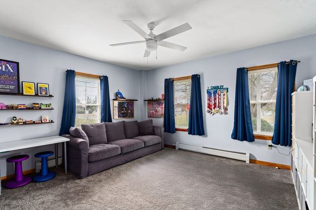 52 Williston Ave, Easthampton, MA 01027